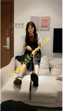 TL25822 雪莉】在民宿调教一个骚的不行的狗67分钟