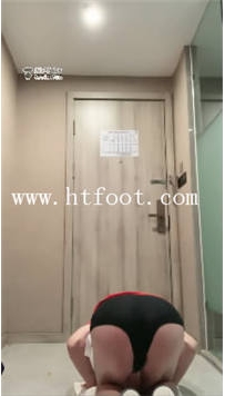 TL17867 歌迪丝S回家家奴伺候逛街的鞋21分钟
