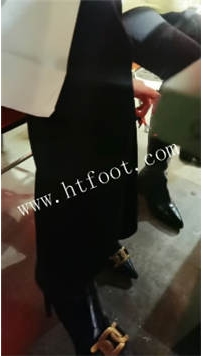 ZB953 西北傻子】成都火锅店三美女47分钟【视频不太流畅】
