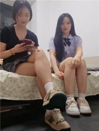 【调教视频】【上头姐妹团】双S-沉浸式超臭原味鞋袜气味辱【双视角版】 bf44443