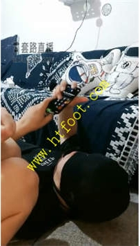 TL24728 星期六】提档圣水舔脚做脸专场67分钟