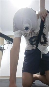 【调教视频】【江南】骑马/原味肉丝脚虐/喂口水/吮吸脚趾/赏赐圣水 JS240915-6