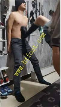 TL25324 宠儿】人肉沙包暴力踩踏66分钟