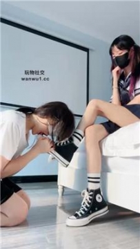 【调教视频】【奶味小仙女】玩母狗-脏鞋塞嘴/脚深喉喂酸奶浓痰 bf44049