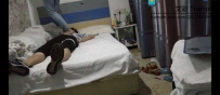 7759 女大学生初踩上