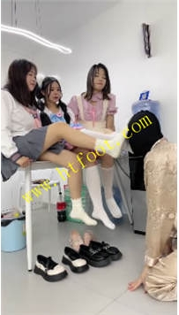 ZB5478 银儿】圣水强制巨量57分钟