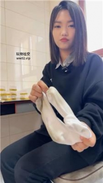 【调教视频】【精神小妹】双S-素人学生主-给狗做中秋月饼 bf44573