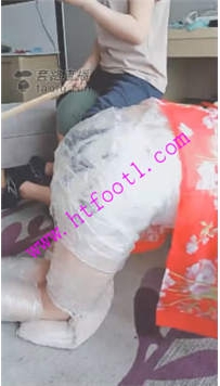 TL19391 依然S三狗一起痴汉102分钟