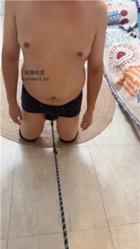 【调教视频】【领主老大】鞭打/长靴玩虐/清理脏鞋/强制闻鞋/超强深喉 bf44201