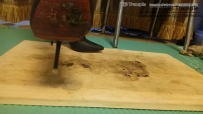 13831【WHCS】丝袜脚高跟鞋虐踩蟋蟀！